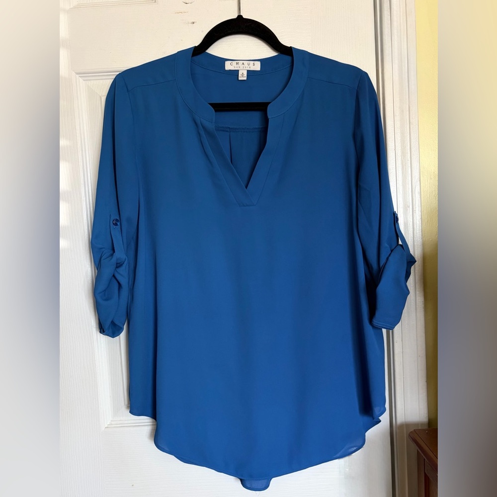 Chaus Women's V-Neck Blue Blouse